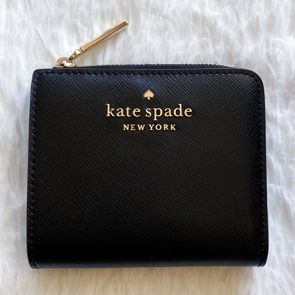 NWT Kate Spade L-Zip Bifold Wallet Staci